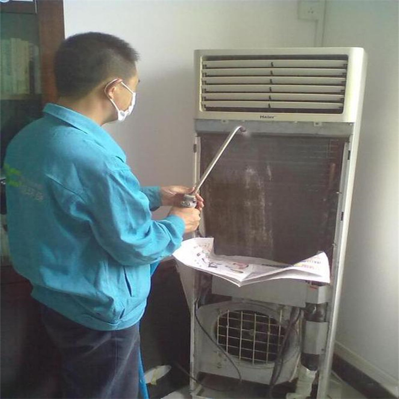 深圳宝安翻身路专业维修空调服务|空调清洗维护，24小时随叫随到